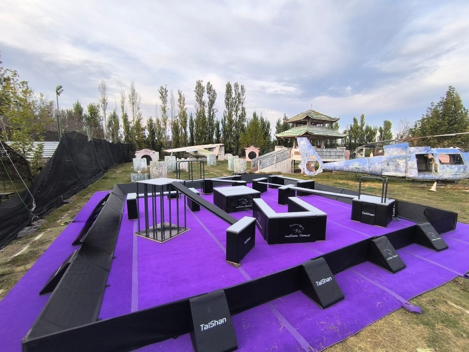 Tag Zone — Aire Tag Zone outdoor